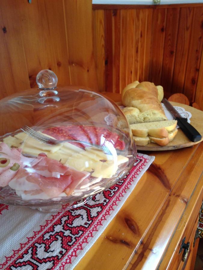 A Casa Di Gianni E Mari Bed and Breakfast Vestone Εξωτερικό φωτογραφία