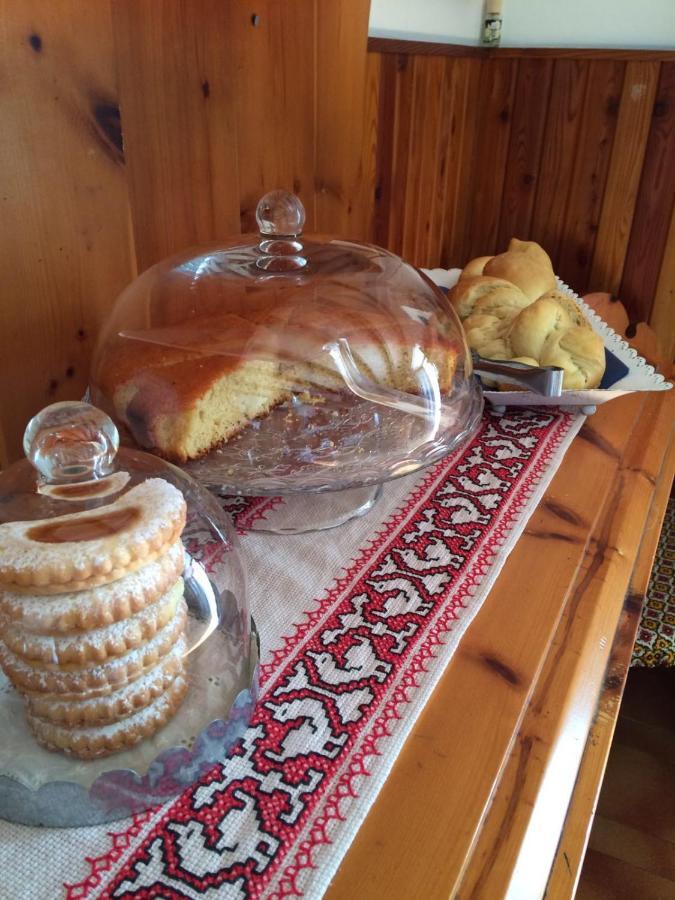 A Casa Di Gianni E Mari Bed and Breakfast Vestone Εξωτερικό φωτογραφία